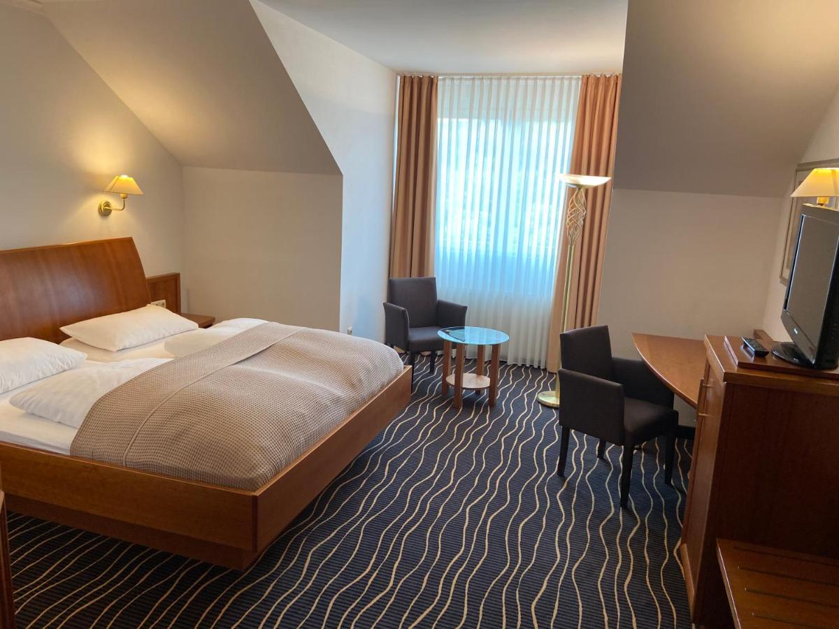 Hotel Zur Schoenen Aussicht Marktheidenfeld Extérieur photo