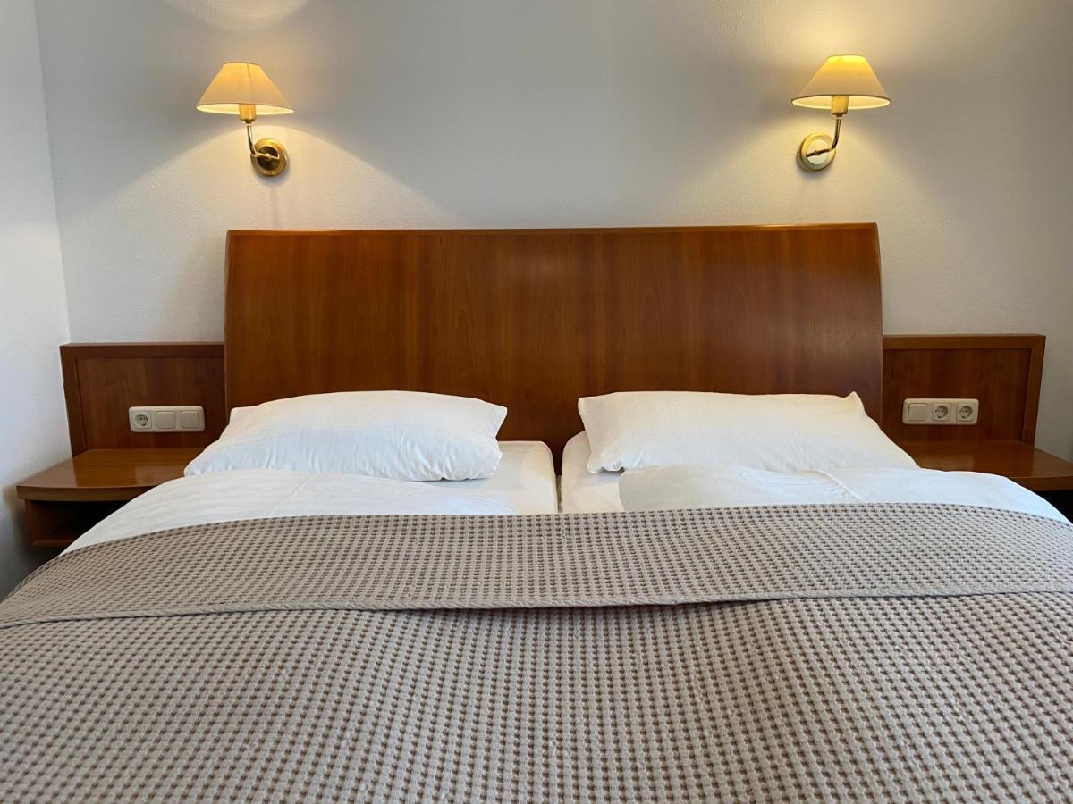 Hotel Zur Schoenen Aussicht Marktheidenfeld Extérieur photo