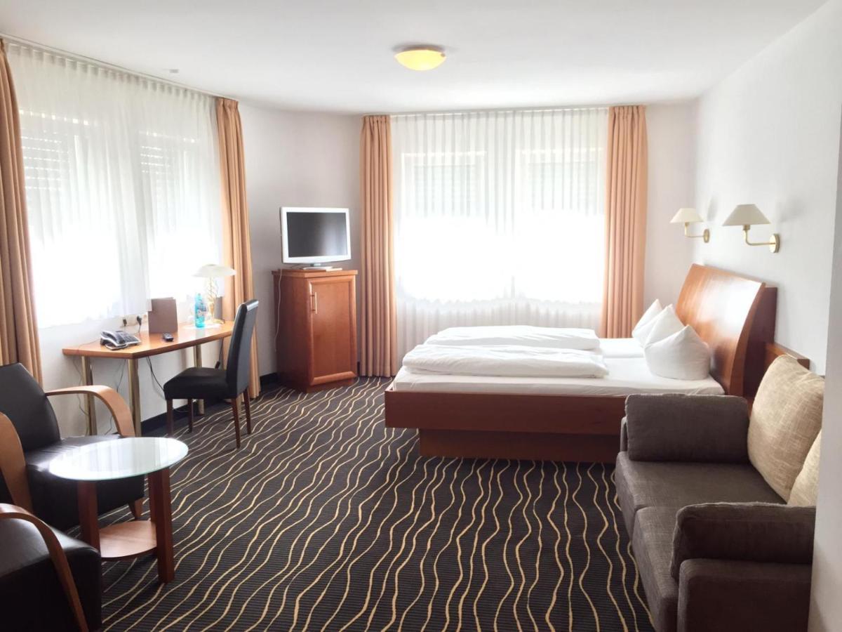 Hotel Zur Schoenen Aussicht Marktheidenfeld Extérieur photo